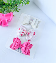 Load image into Gallery viewer, Faux Leather Beauty Bows | Plaid Bows and Hearts Set of 3 Medium
